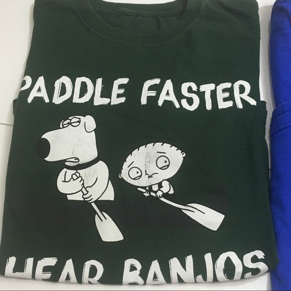 Family Guy Men’s Lot Of 2 T-shirts Bundle Size Med - Picture 3 of 7